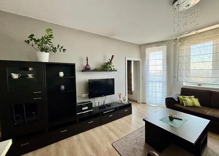 Διαμέρισμα Cozy, Beautiful View - 1 Stop By Train To Old Town